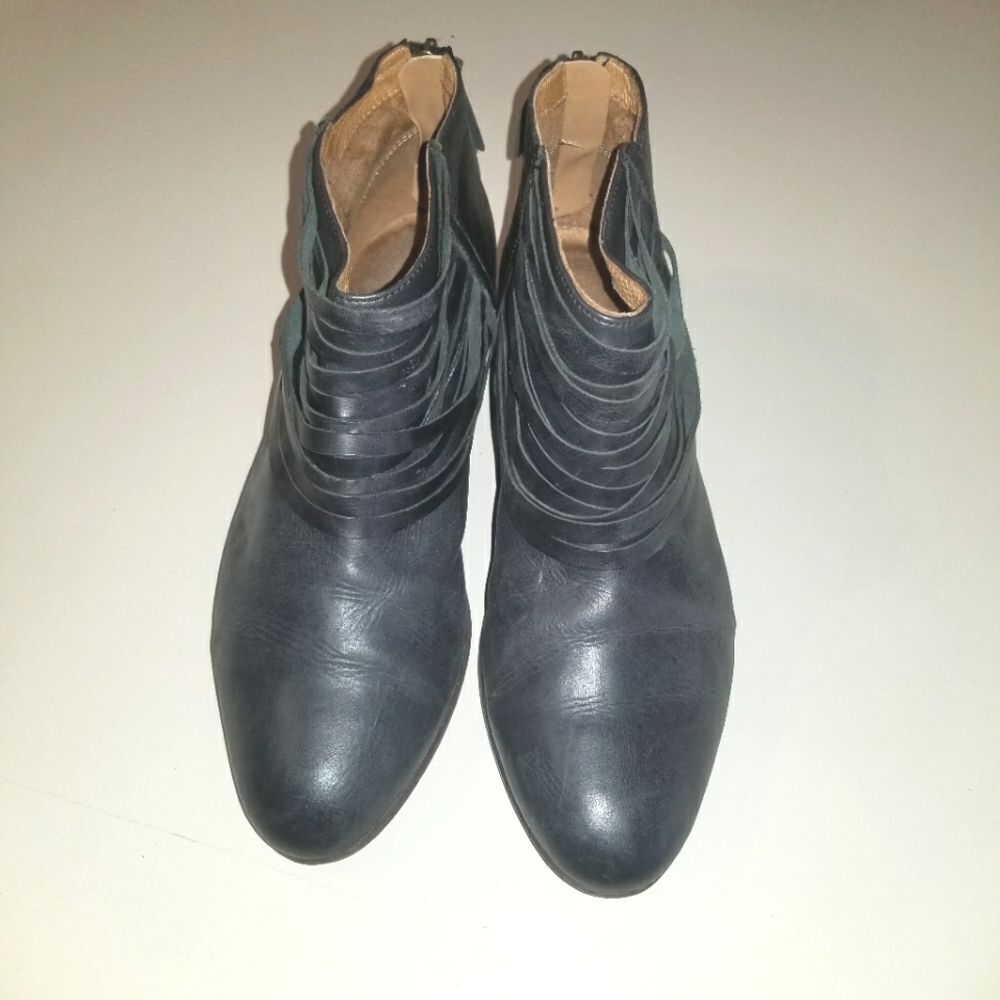 Clarks Grey Leather Spye Celeste Ankle Boots 9.5 - Picture 3 of 12